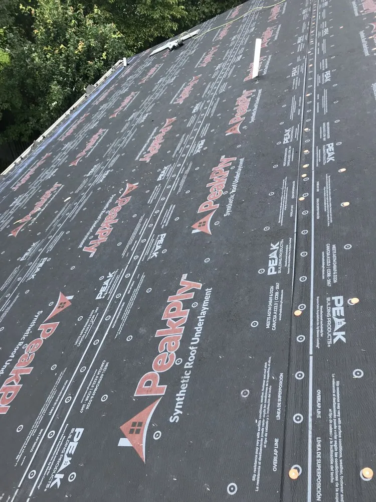 Slide of A&R Roof Services