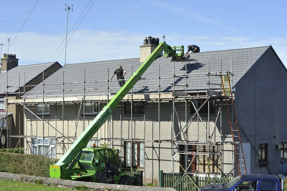 Slide of AR Roofers of Jonesboro