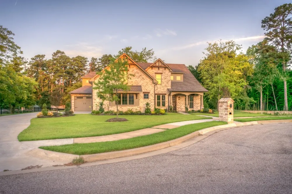 Slide of AR Roofers of Jonesboro