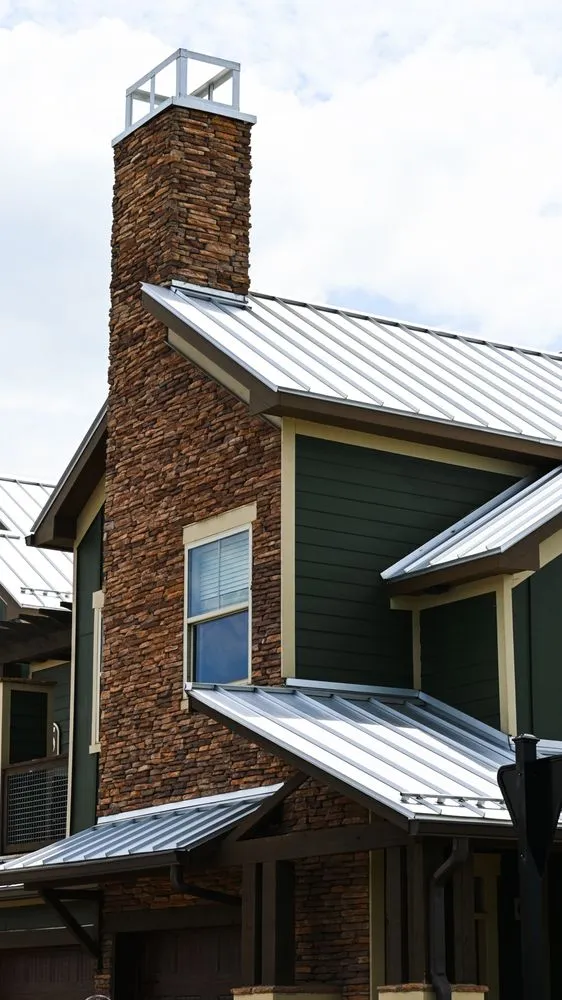 Slide of A&R Roofing