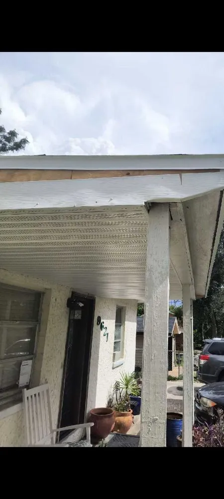 Slide of Arac roof it forward