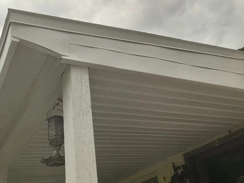 Slide of Arac roof it forward