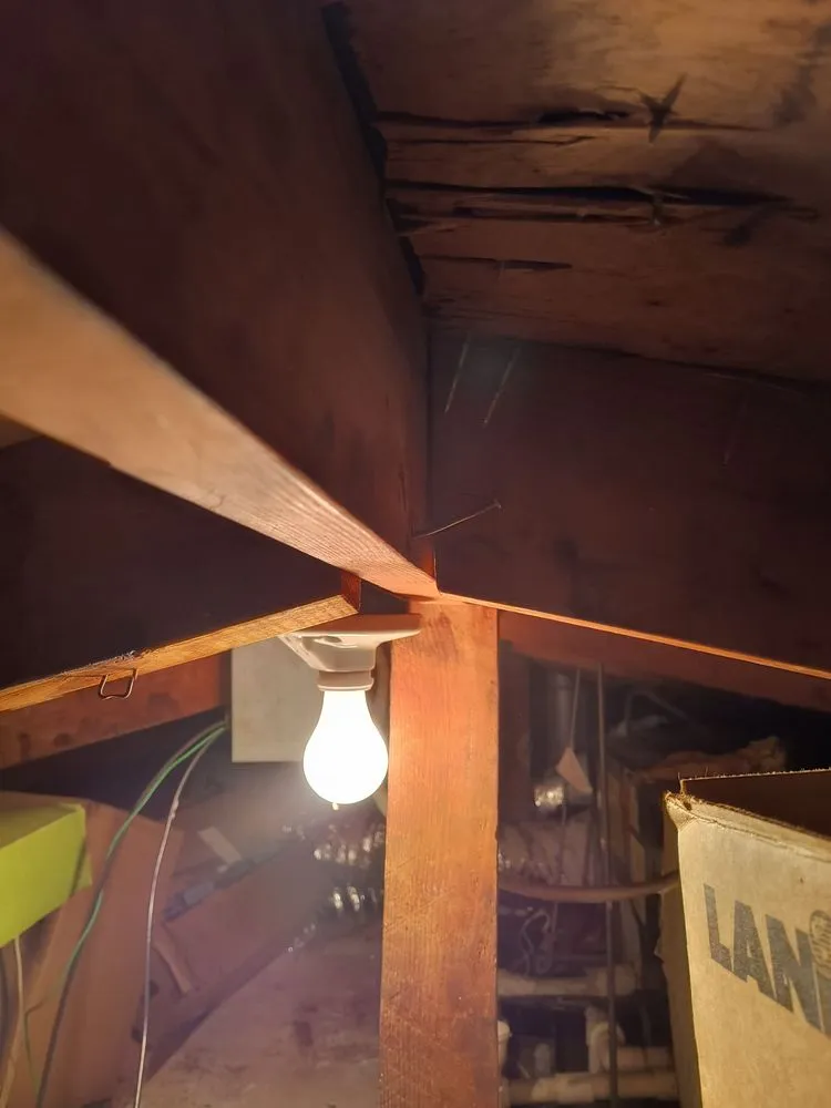 Slide of Arac roof it forward