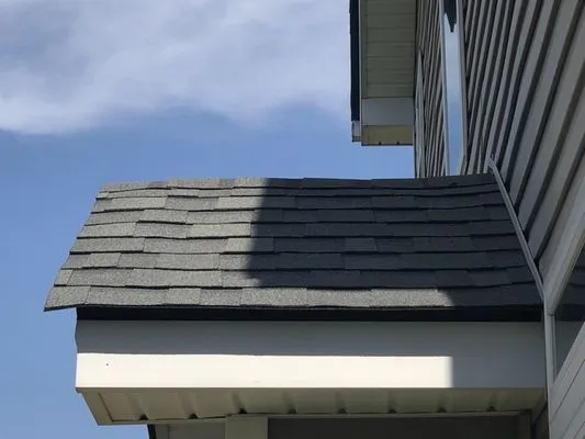 ARAC Roof It Forward Logo