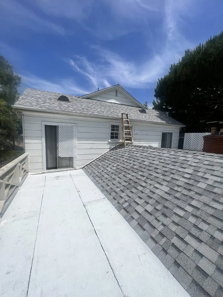 Slide of Arana Roofing