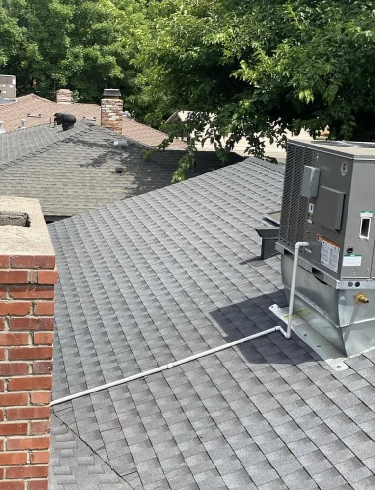 Slide of Aranda Roofing