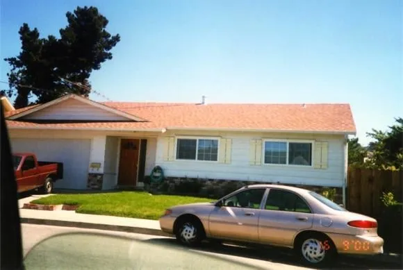 Slide of Araujo's Roofing