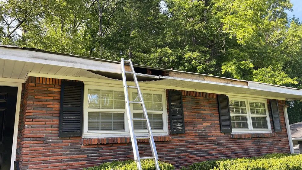 Slide of Arc Gutter Cleaning