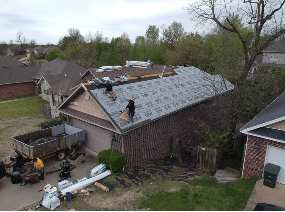 Slide of Arcadia Roofing and Siding