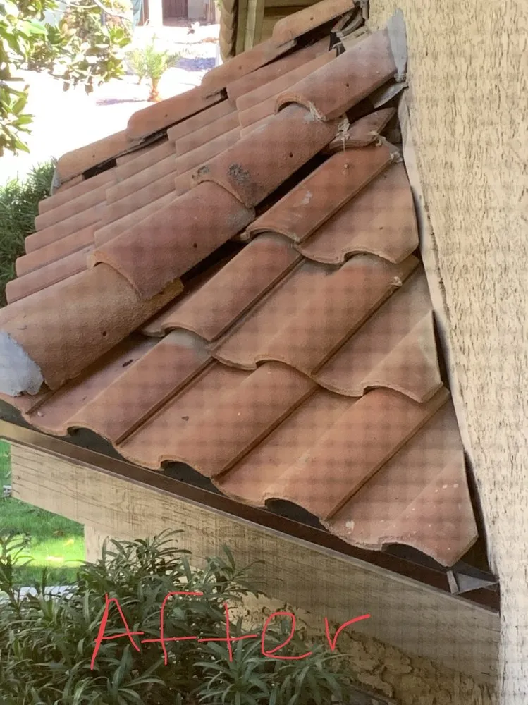 Slide of Arcadia Roofing