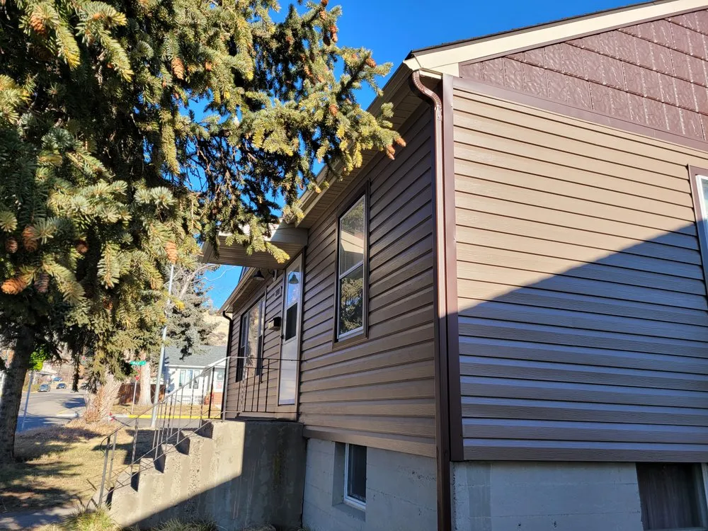 Slide of Archie's Home Improvements