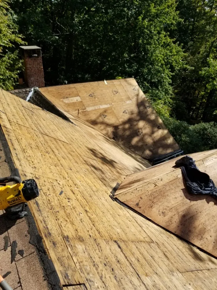 Trusted storm damage roof repair experts serving Ulster Park, NY - Archtech Home Improvement