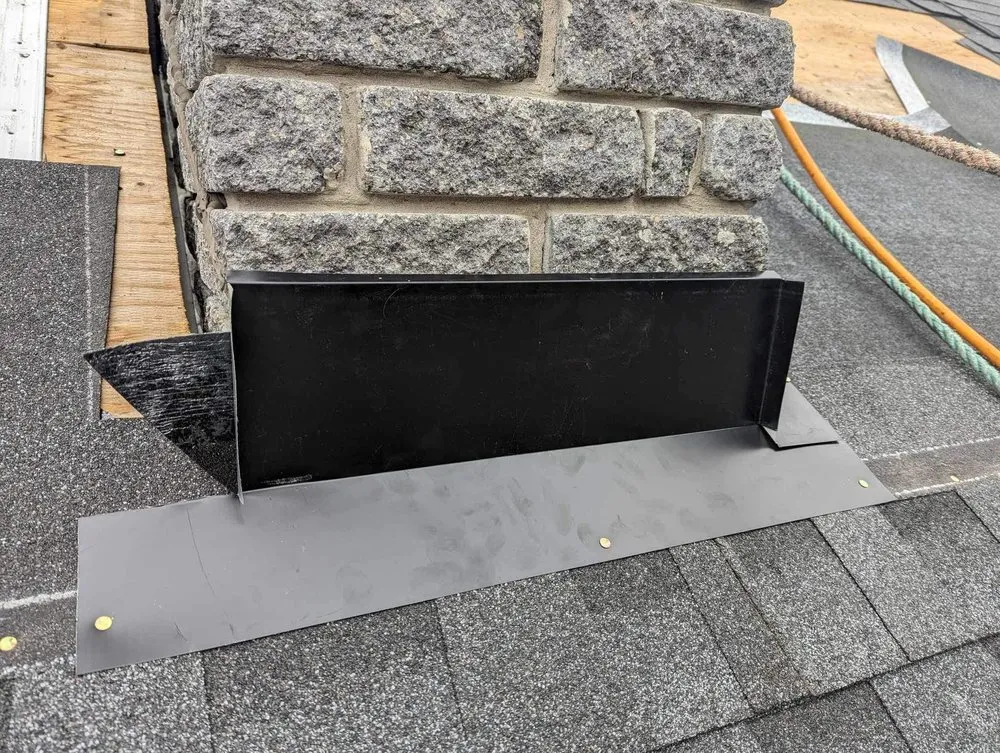 Reliable shingle roofing service in San Fernando Valley, CA by Archyk Roofing