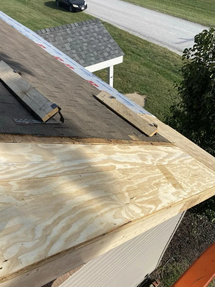 Trusted roof replacement in San Fernando Valley, CA - Archyk Roofing