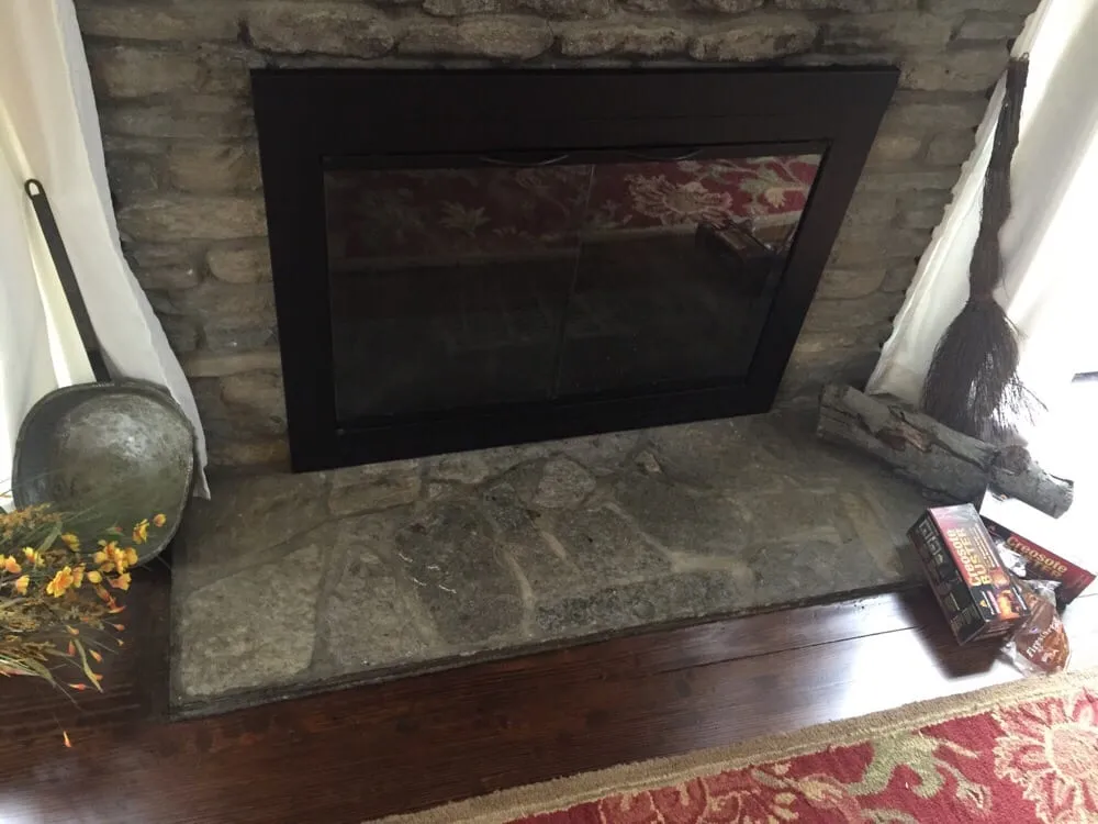 Slide of Arco Roofing & Chimney