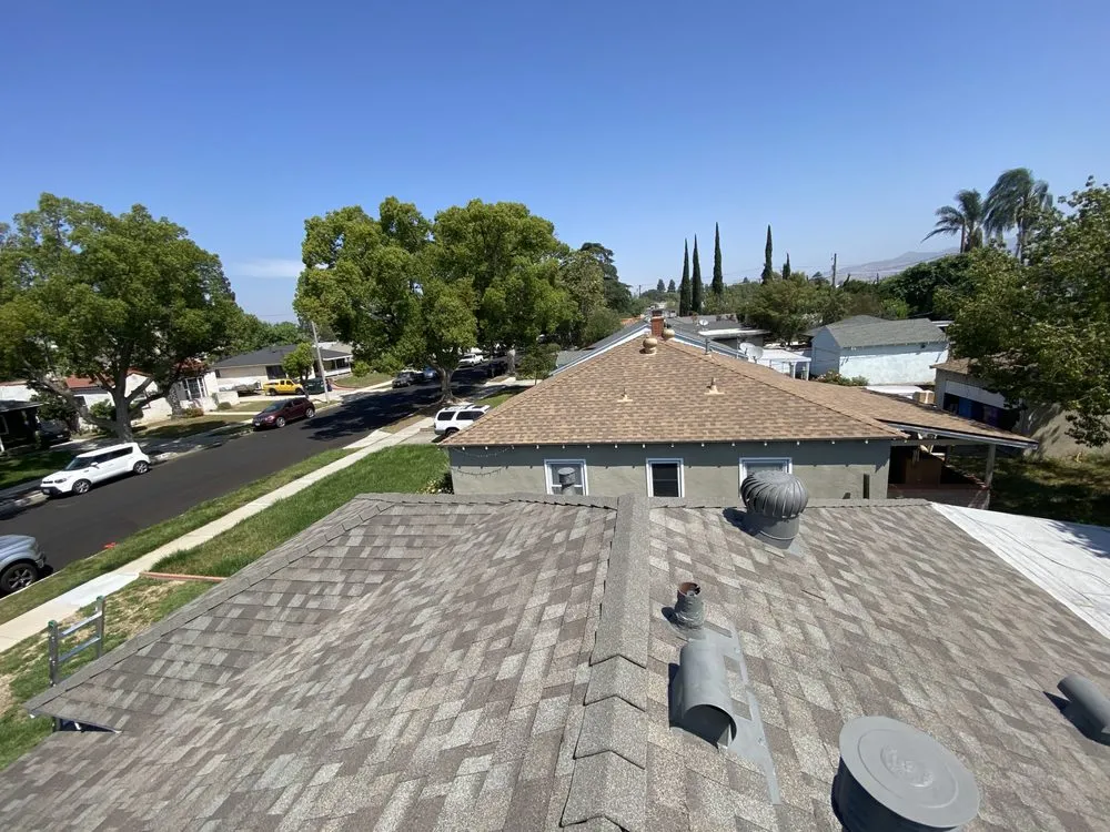 Licensed roof installation experts serving Tarzana , CA - Ardon Roofing