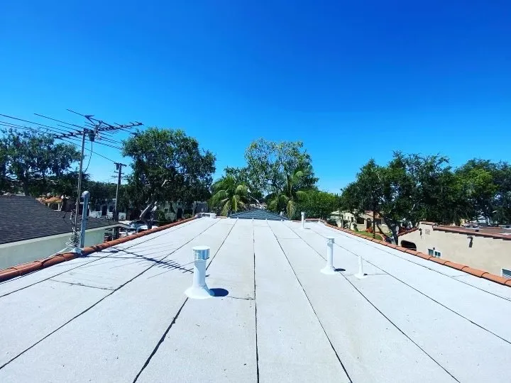 Professional shingle roofing service for homes across Tarzana , CA - Ardon Roofing