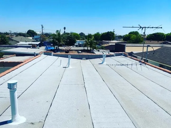 Emergency flat roof repair with free inspection across Tarzana , CA - Ardon Roofing