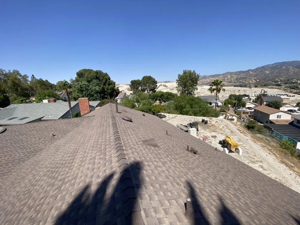 Professional roof inspection experts serving Tarzana , CA - Ardon Roofing