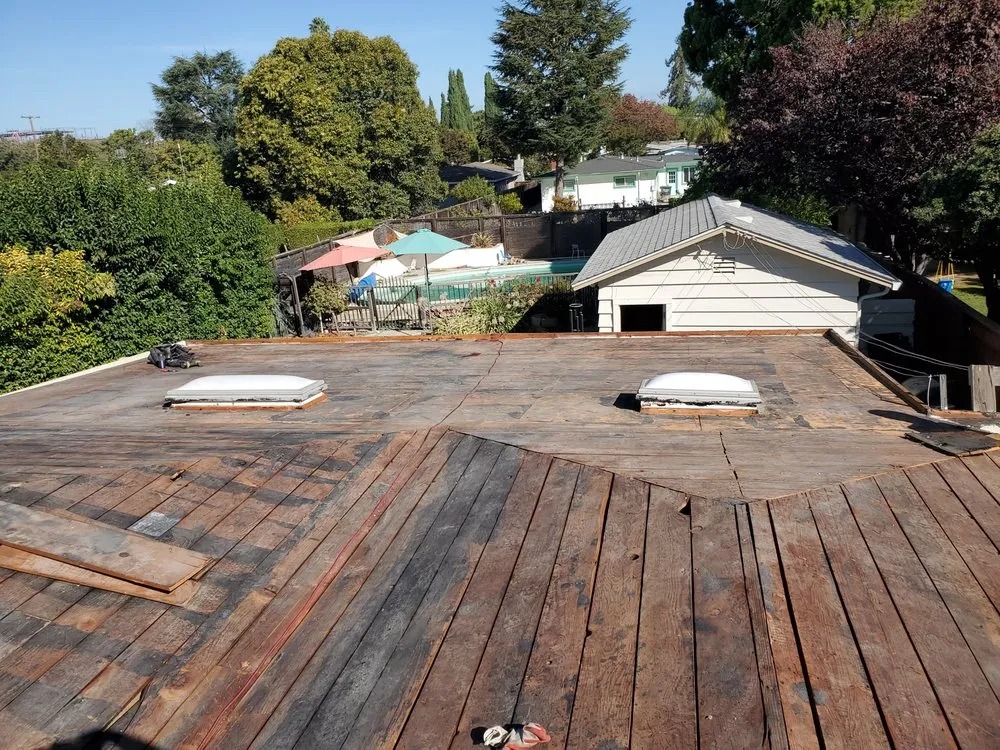 Slide of Ardons Roofing