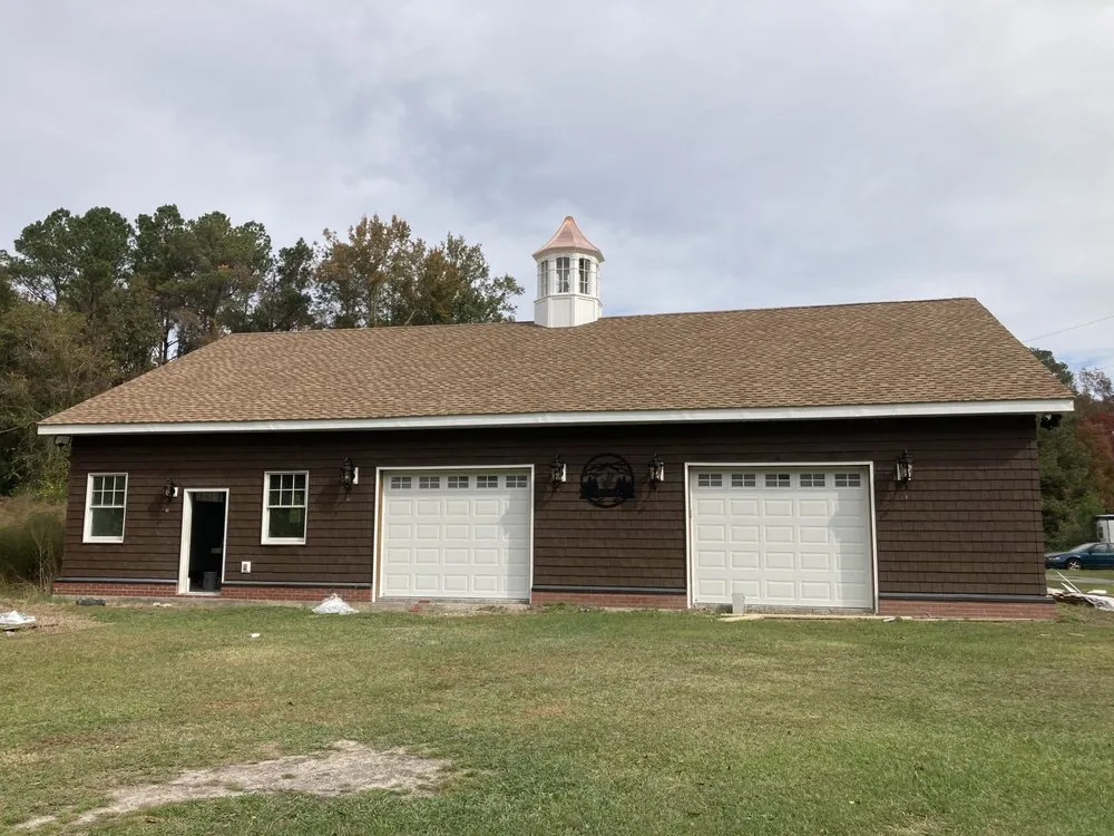 Top-rated roof repair in Magnolia, NC - Arellano General Construction