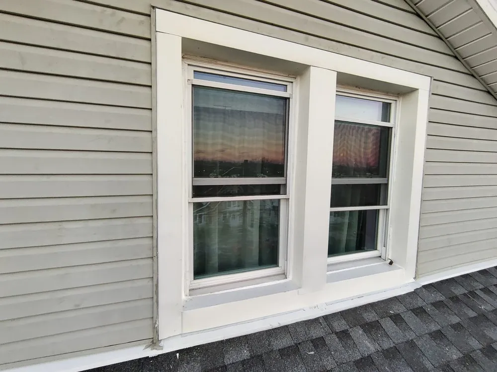 Slide of Aren Construction