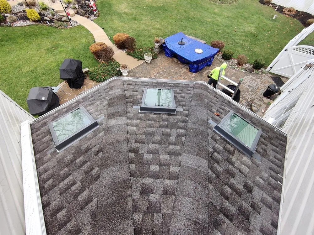 Slide of Aren Construction