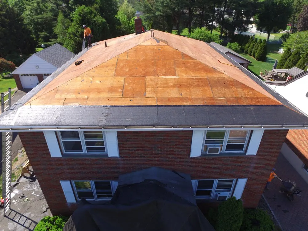 Slide of Aren Construction