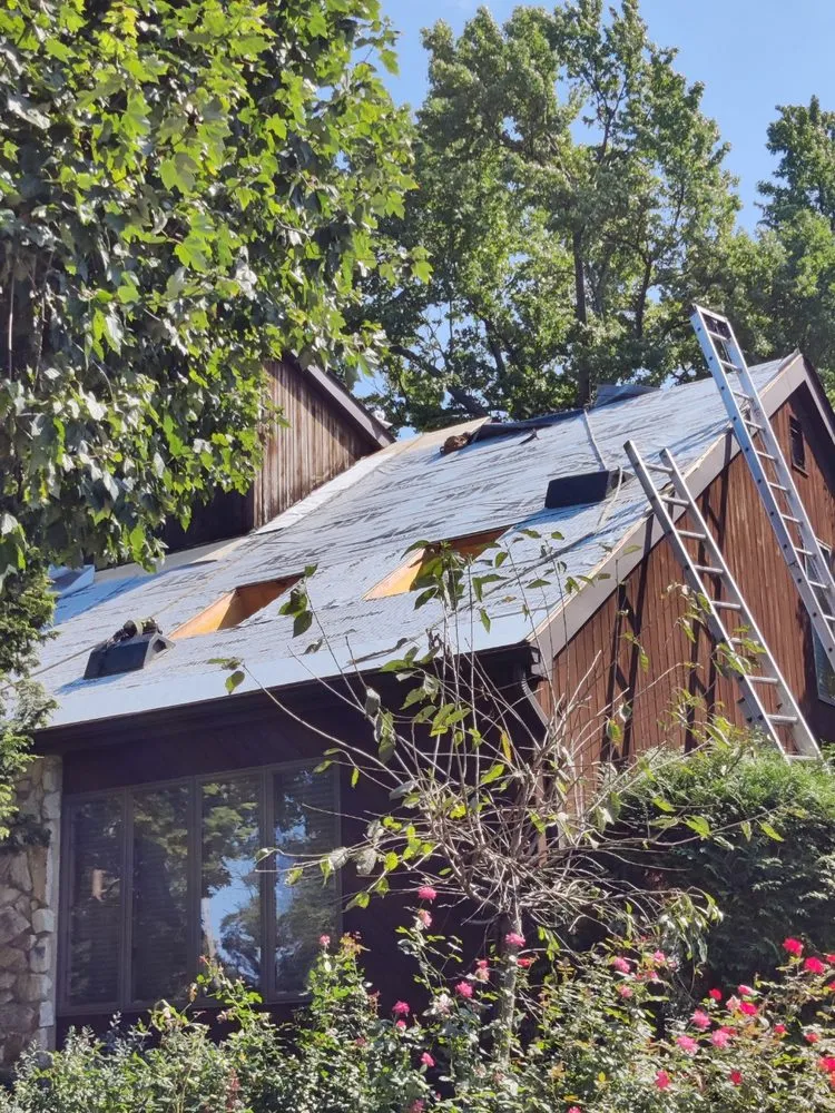 Slide of Aren Construction