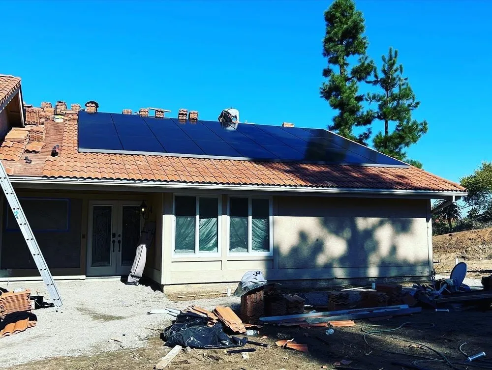 Slide of Arenas Contracting