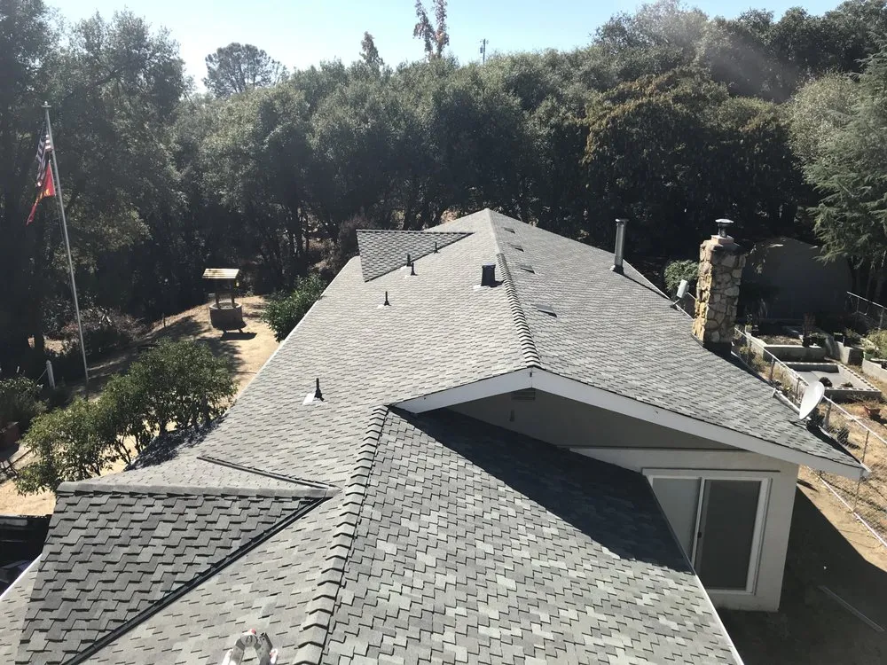 Slide of Arete Roofing