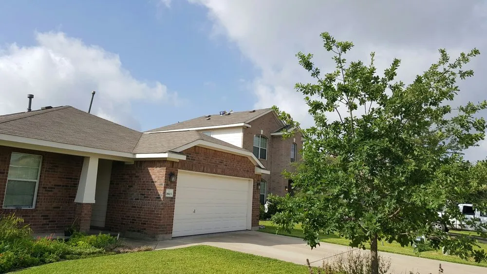 Slide of ARG Roof Repair & Handyman