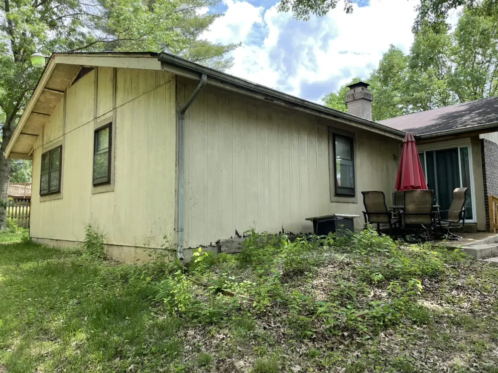 Slide of Argonaut Exteriors