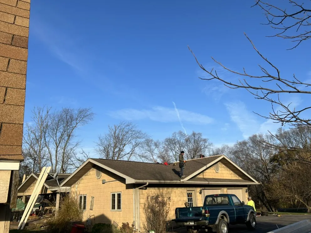 Slide of Argueta Construction