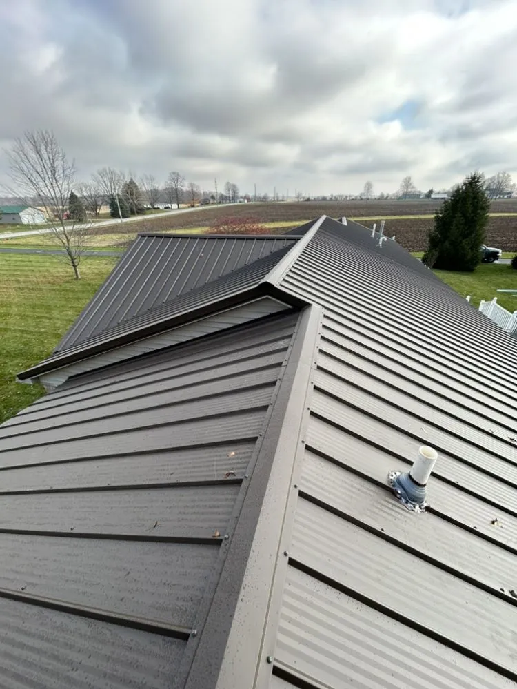 Slide of Argueta Construction