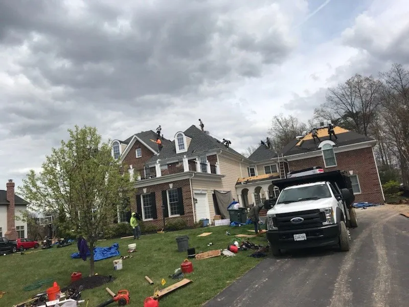 Slide of Argueta Roofing Construction