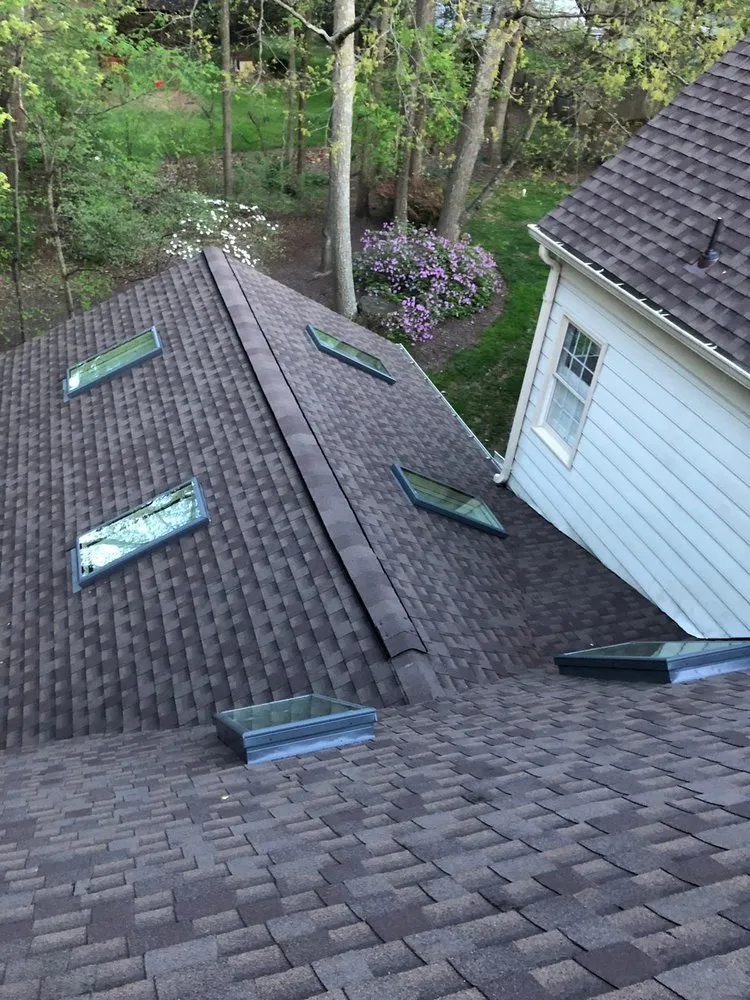 Slide of Argueta Roofing Construction