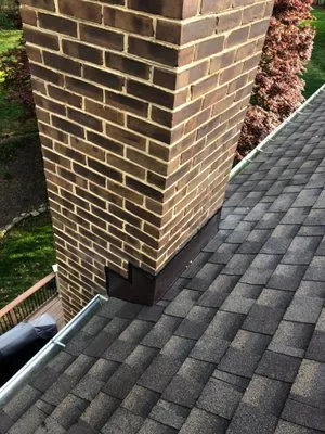 Argueta Roofing Construction Logo