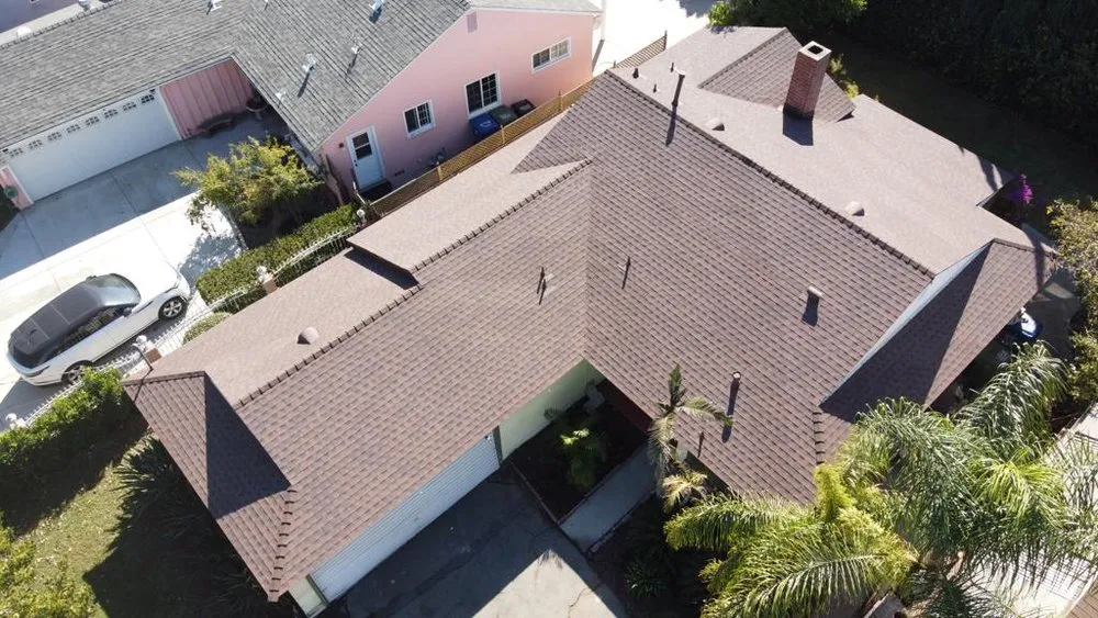 Emergency residential roofing service experts serving Granada Hills, CA - ARH Roofing