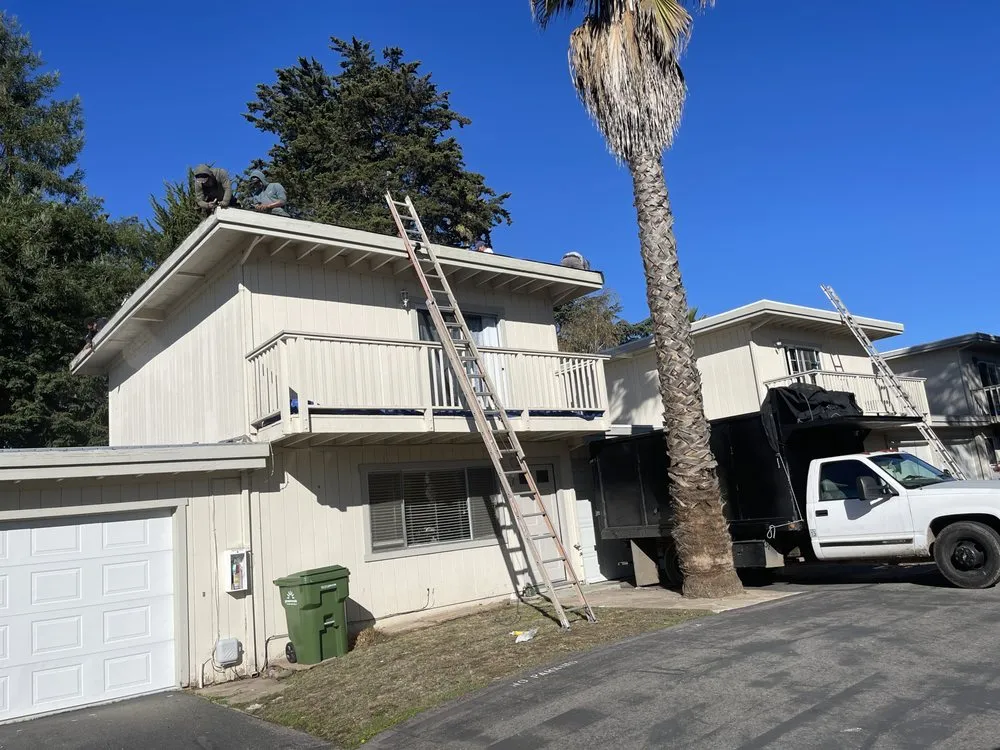 Slide of Ariana Roofing