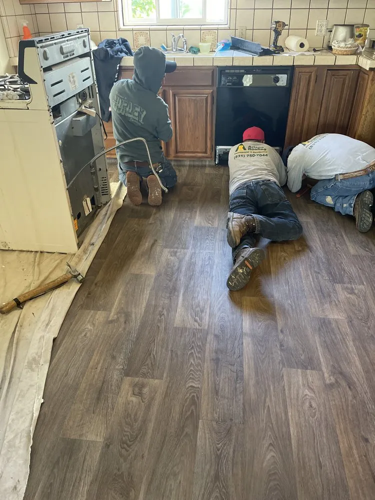 Slide of Ariana Roofing