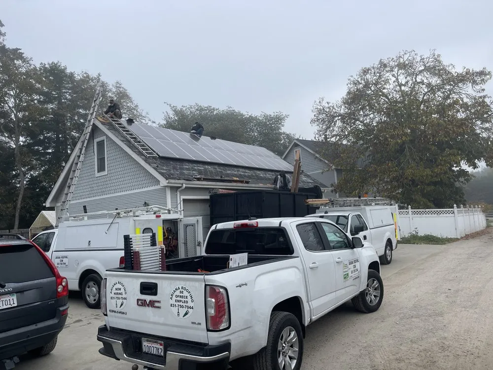 Slide of Ariana Roofing