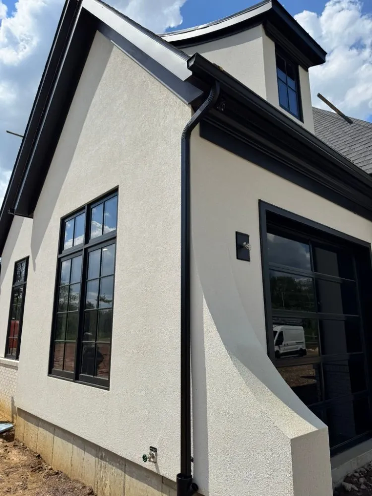 Slide of Arias Home Construction