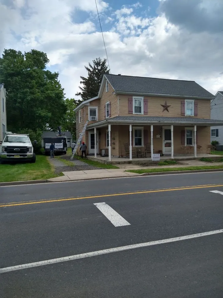 Slide of Arias Home Construction