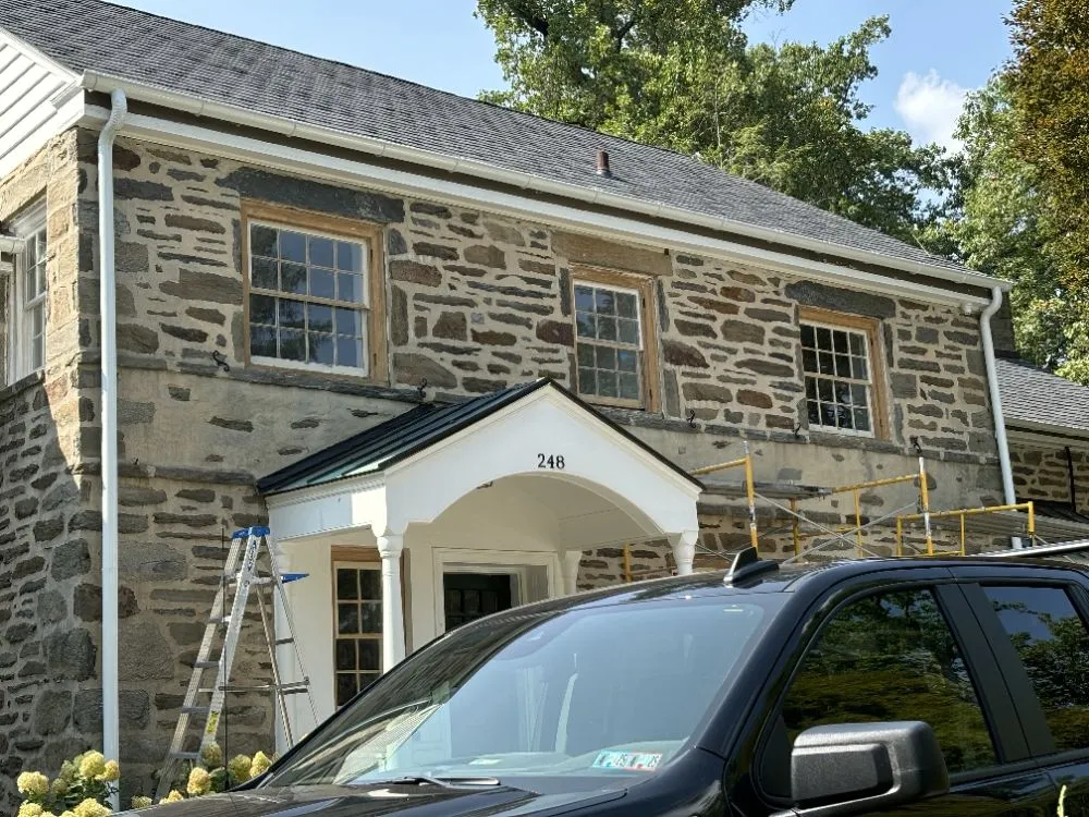 Slide of Arias Home Construction