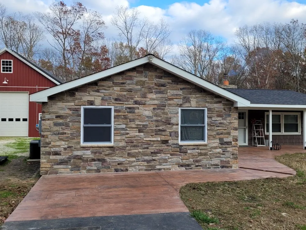 Expert roof leak repair in Washington Township, NJ by Arias Roofing and Siding