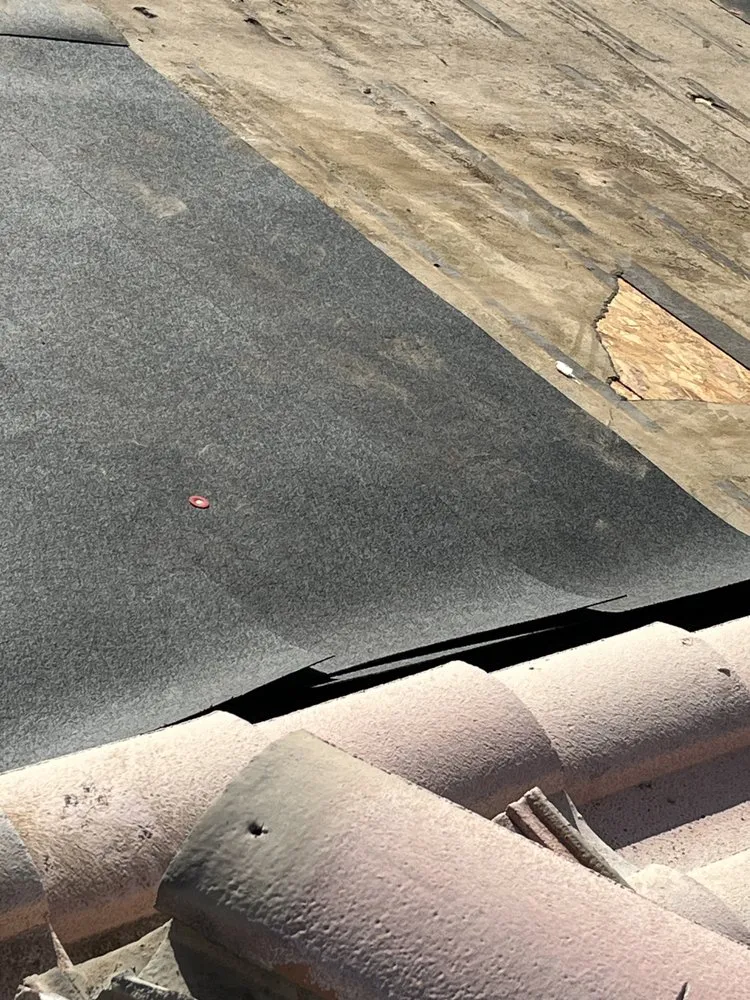 Slide of Ariat Roofing