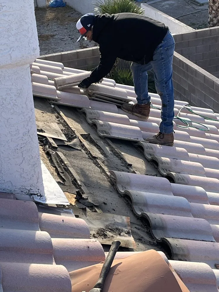 Slide of Ariat Roofing