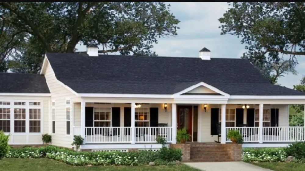 Slide of A+Richards Roofing