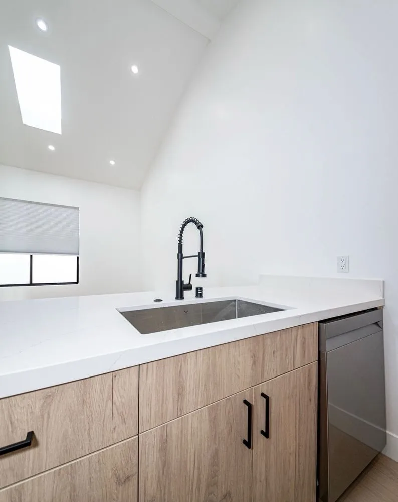 Slide of Ariellie Remodel and Build